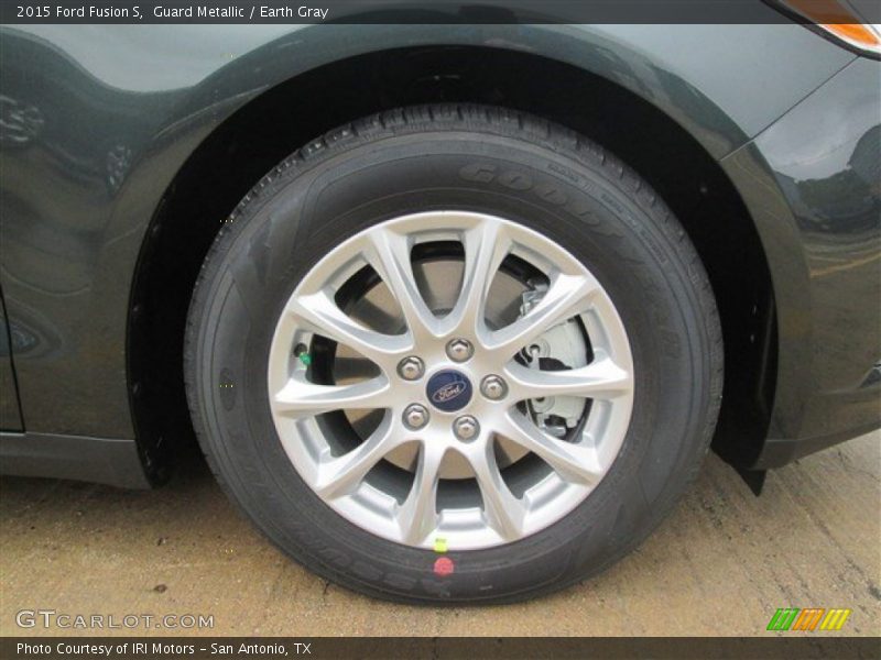  2015 Fusion S Wheel