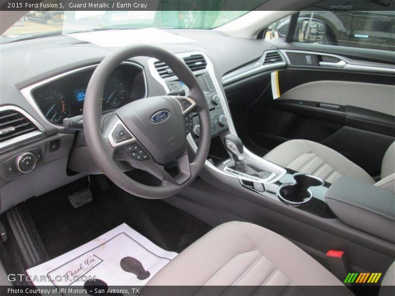 Guard Metallic / Earth Gray 2015 Ford Fusion S