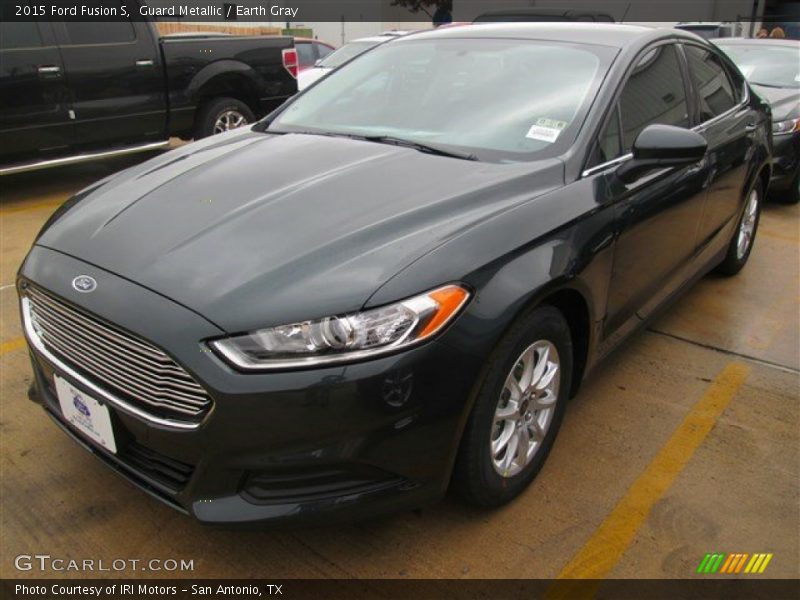 Guard Metallic / Earth Gray 2015 Ford Fusion S