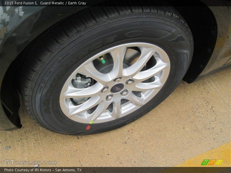  2015 Fusion S Wheel