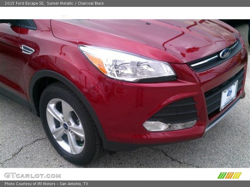 Sunset Metallic / Charcoal Black 2015 Ford Escape SE