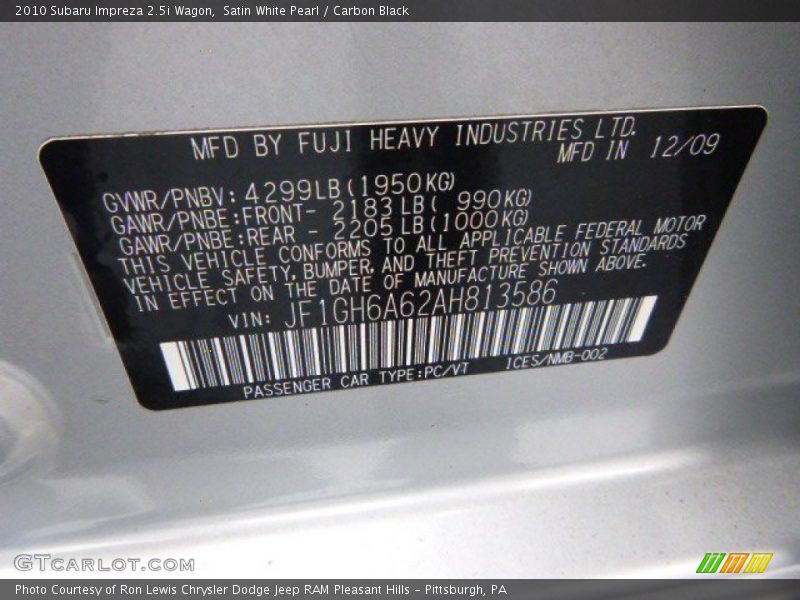 Satin White Pearl / Carbon Black 2010 Subaru Impreza 2.5i Wagon