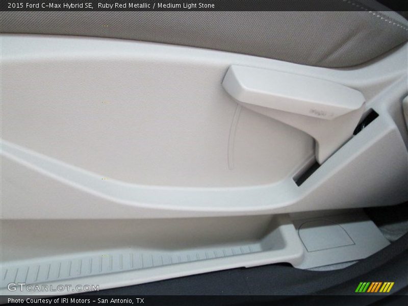Ruby Red Metallic / Medium Light Stone 2015 Ford C-Max Hybrid SE