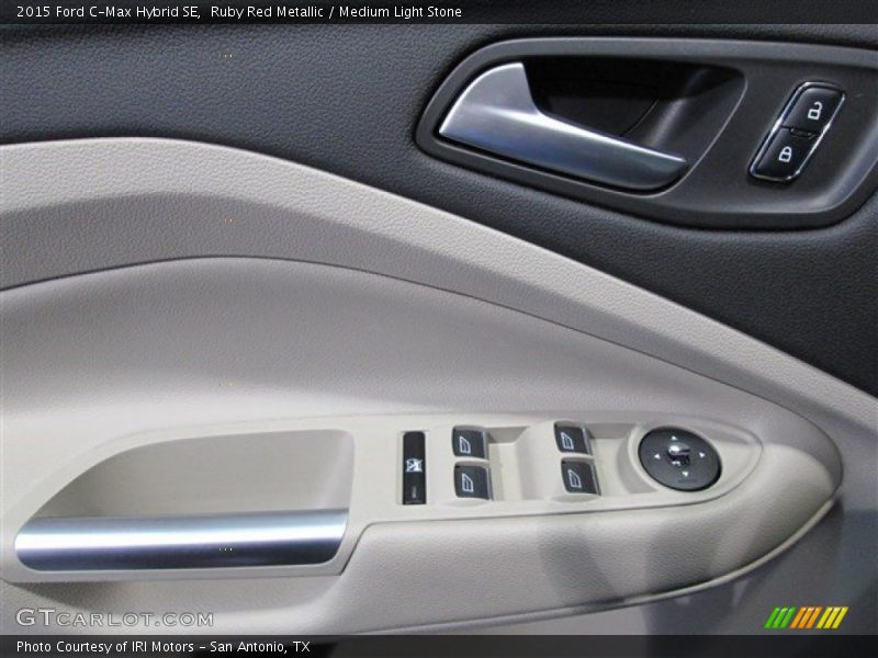 Controls of 2015 C-Max Hybrid SE