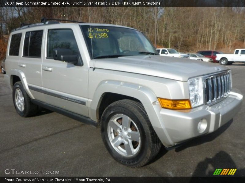 Bright Silver Metallic / Dark Khaki/Light Graystone 2007 Jeep Commander Limited 4x4