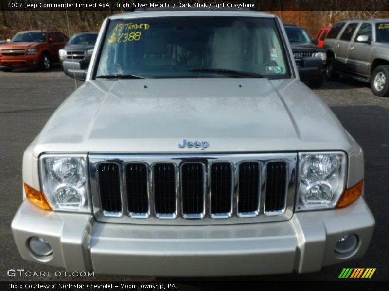 Bright Silver Metallic / Dark Khaki/Light Graystone 2007 Jeep Commander Limited 4x4