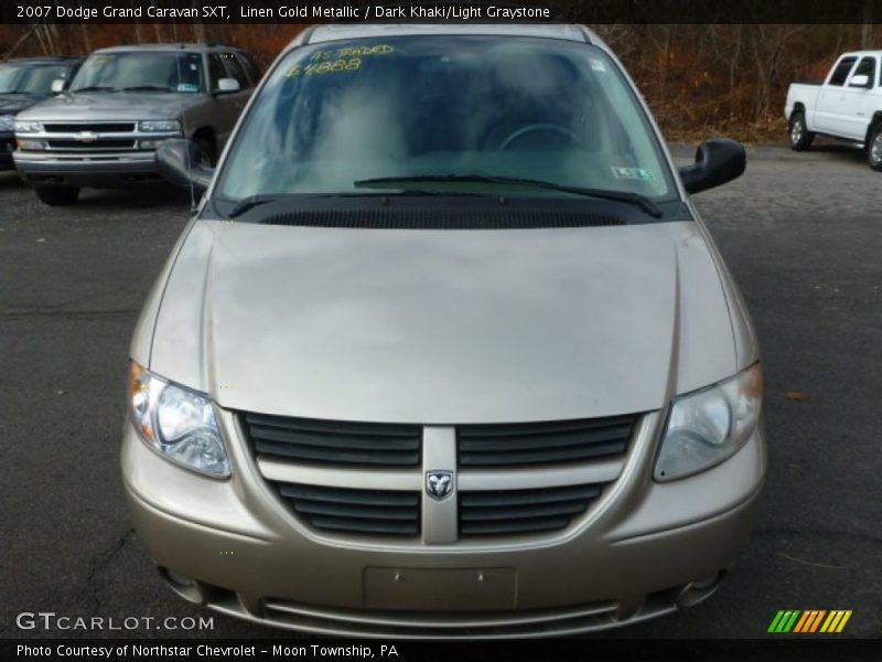 Linen Gold Metallic / Dark Khaki/Light Graystone 2007 Dodge Grand Caravan SXT