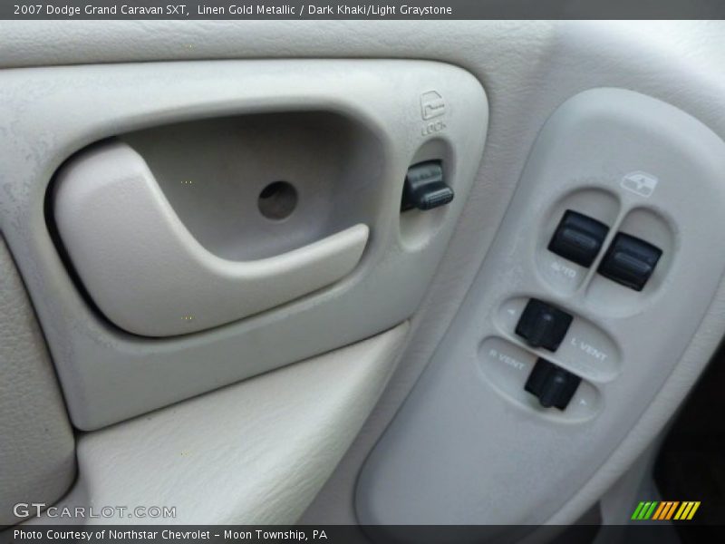 Linen Gold Metallic / Dark Khaki/Light Graystone 2007 Dodge Grand Caravan SXT