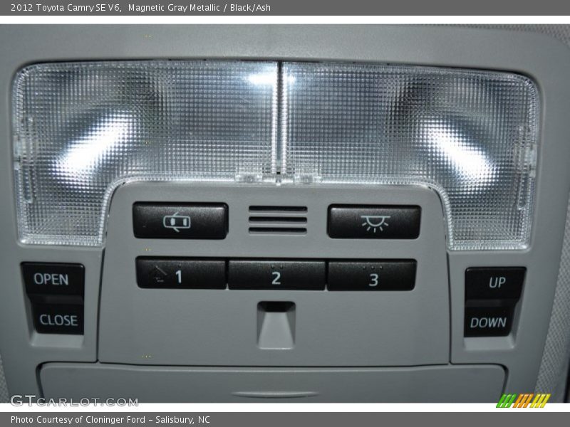 Magnetic Gray Metallic / Black/Ash 2012 Toyota Camry SE V6