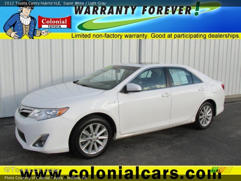 Super White / Light Gray 2012 Toyota Camry Hybrid XLE