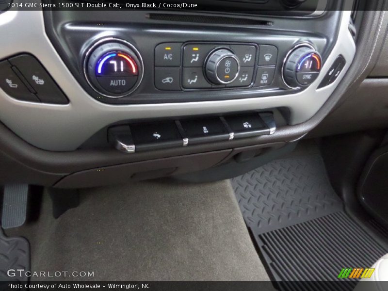 Onyx Black / Cocoa/Dune 2014 GMC Sierra 1500 SLT Double Cab