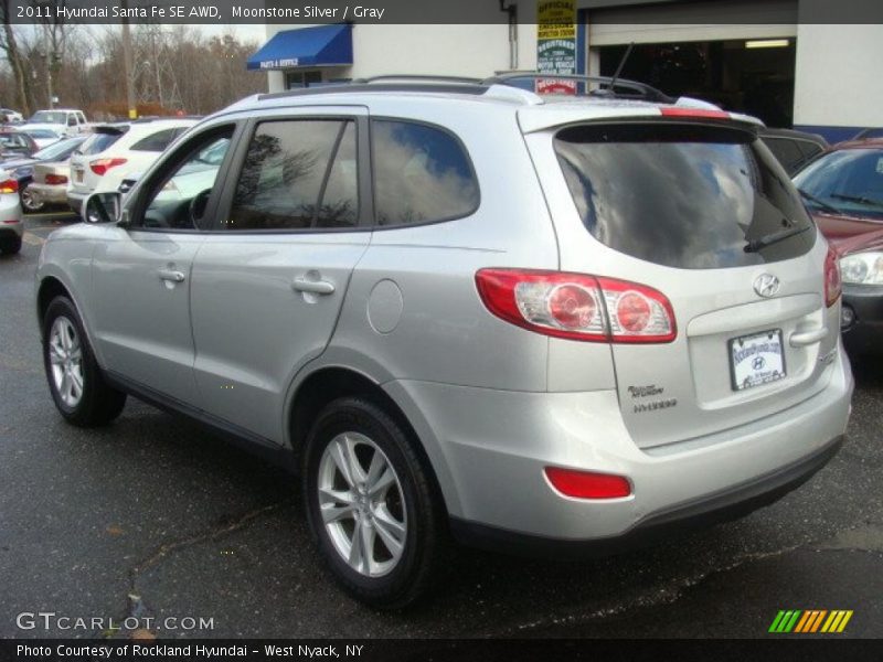 Moonstone Silver / Gray 2011 Hyundai Santa Fe SE AWD