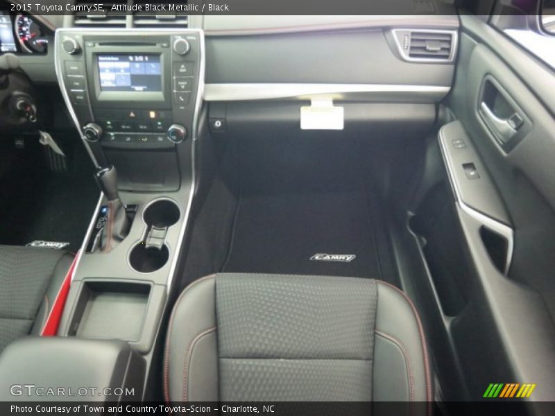 Attitude Black Metallic / Black 2015 Toyota Camry SE