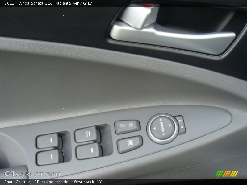 Radiant Silver / Gray 2012 Hyundai Sonata GLS