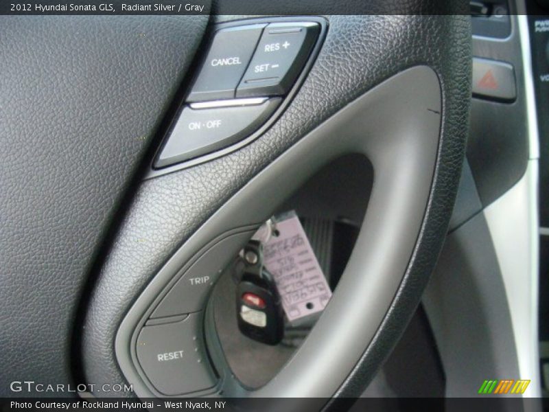 Radiant Silver / Gray 2012 Hyundai Sonata GLS