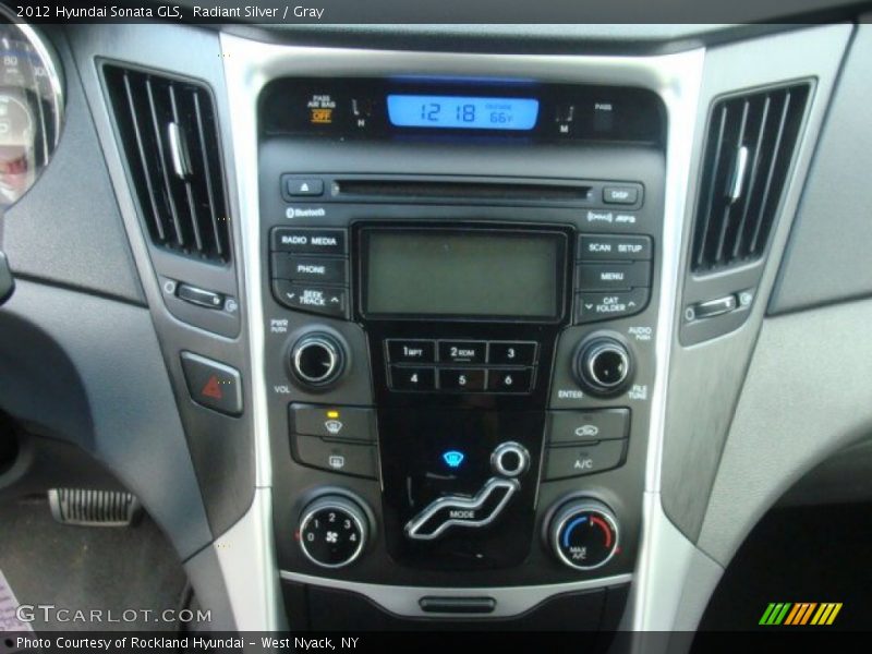 Radiant Silver / Gray 2012 Hyundai Sonata GLS