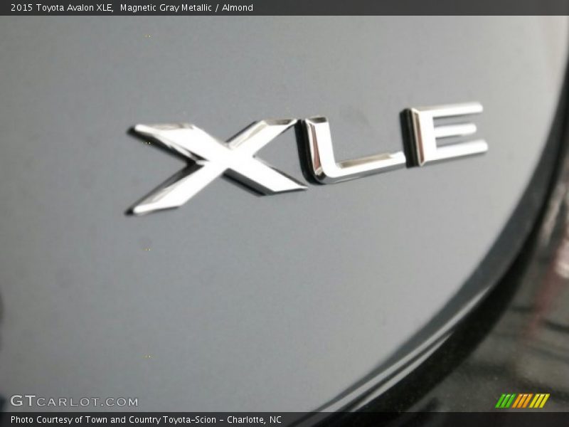 Magnetic Gray Metallic / Almond 2015 Toyota Avalon XLE