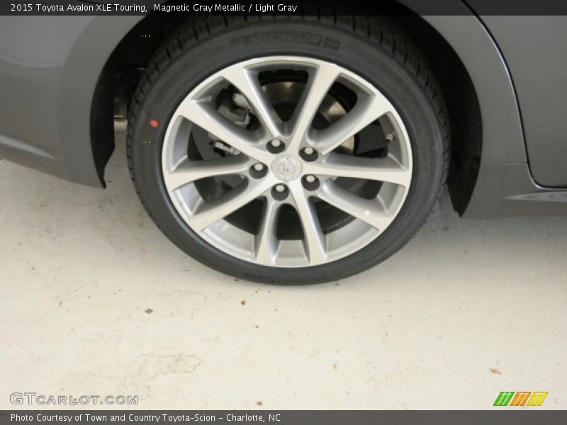  2015 Avalon XLE Touring Wheel