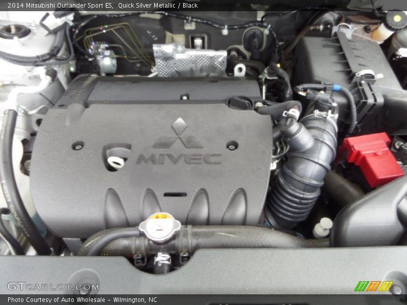 Quick Silver Metallic / Black 2014 Mitsubishi Outlander Sport ES