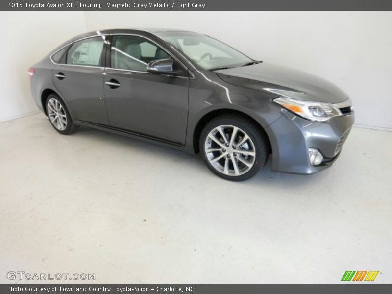 Magnetic Gray Metallic / Light Gray 2015 Toyota Avalon XLE Touring