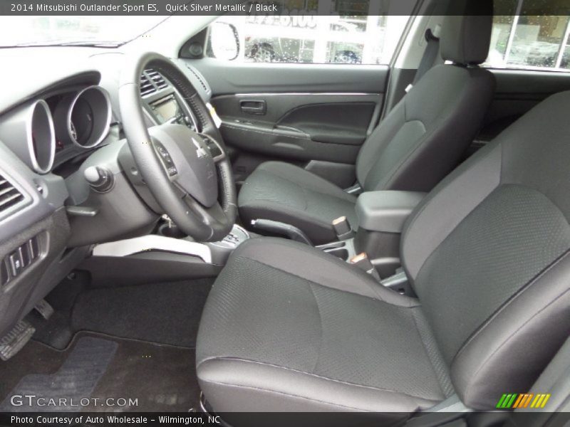 Quick Silver Metallic / Black 2014 Mitsubishi Outlander Sport ES