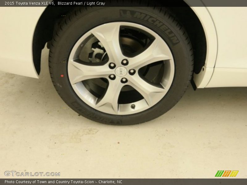 Blizzard Pearl / Light Gray 2015 Toyota Venza XLE V6