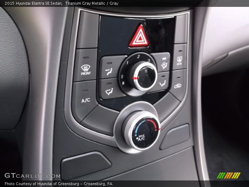 Titanium Gray Metallic / Gray 2015 Hyundai Elantra SE Sedan