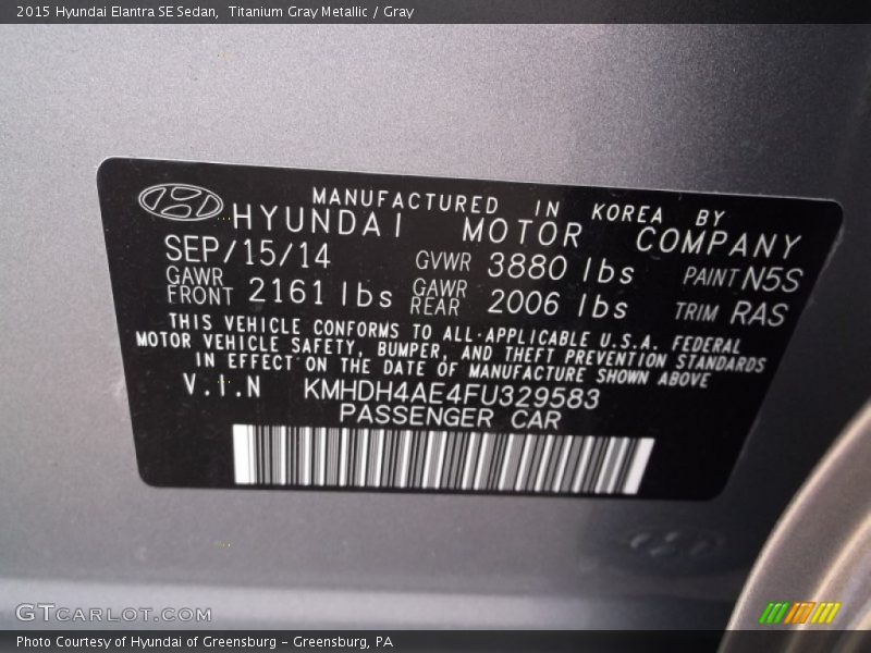 Titanium Gray Metallic / Gray 2015 Hyundai Elantra SE Sedan