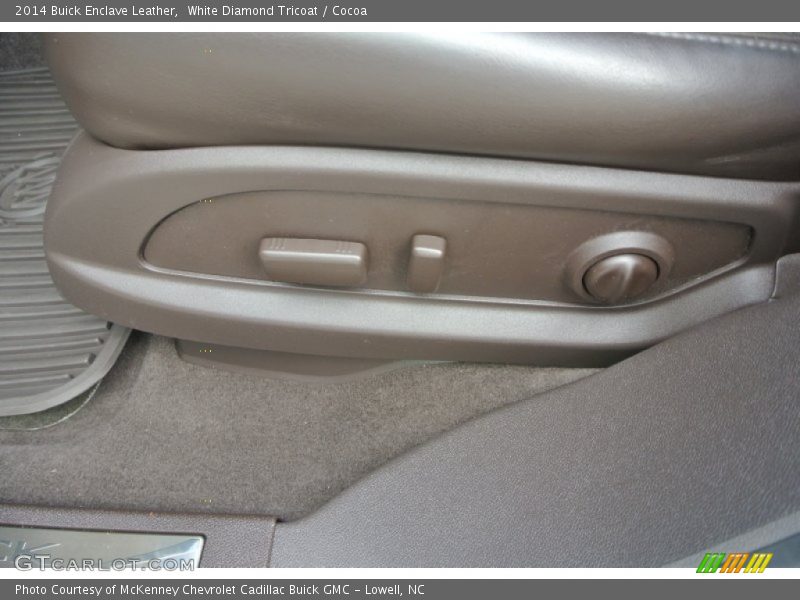 White Diamond Tricoat / Cocoa 2014 Buick Enclave Leather