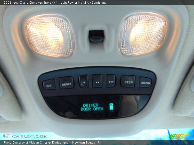 Light Pewter Metallic / Sandstone 2002 Jeep Grand Cherokee Sport 4x4