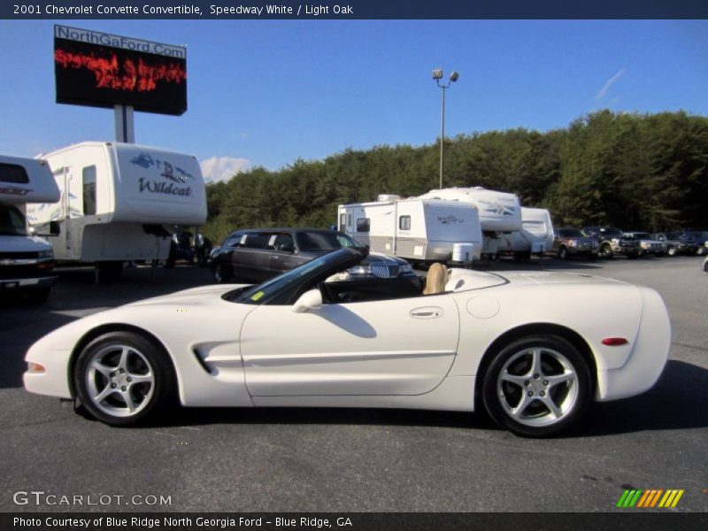 Speedway White / Light Oak 2001 Chevrolet Corvette Convertible