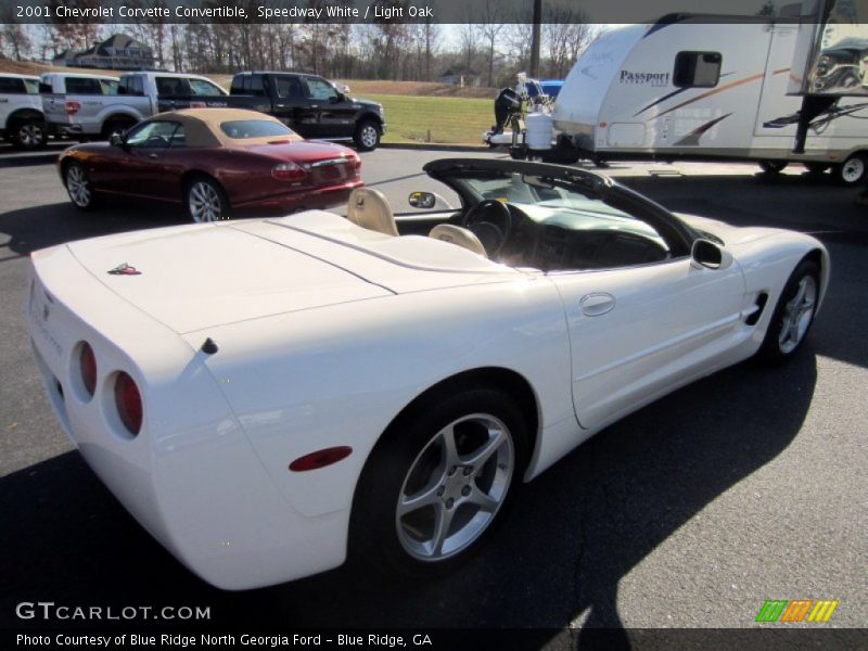 Speedway White / Light Oak 2001 Chevrolet Corvette Convertible