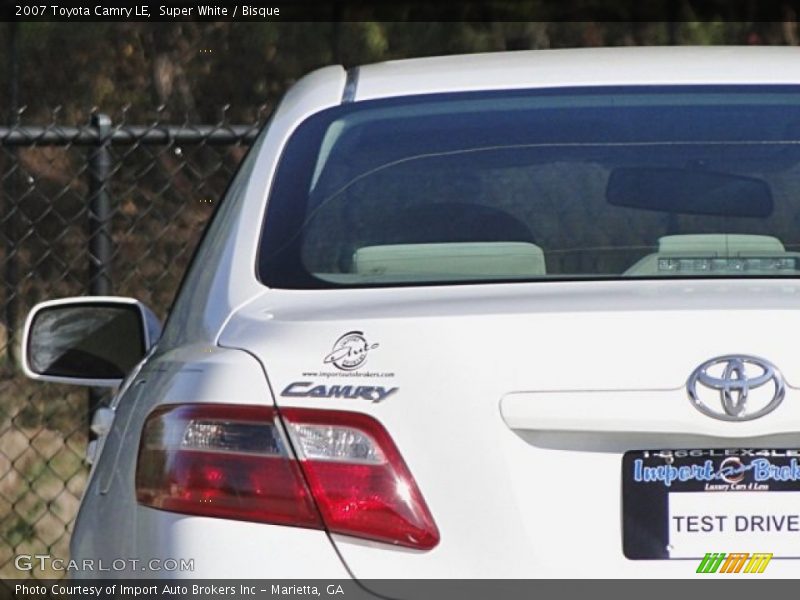 Super White / Bisque 2007 Toyota Camry LE
