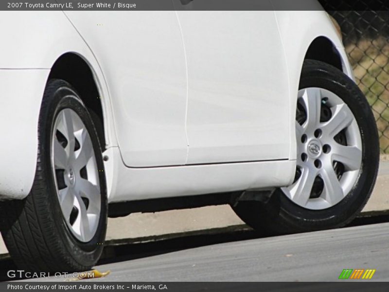 Super White / Bisque 2007 Toyota Camry LE