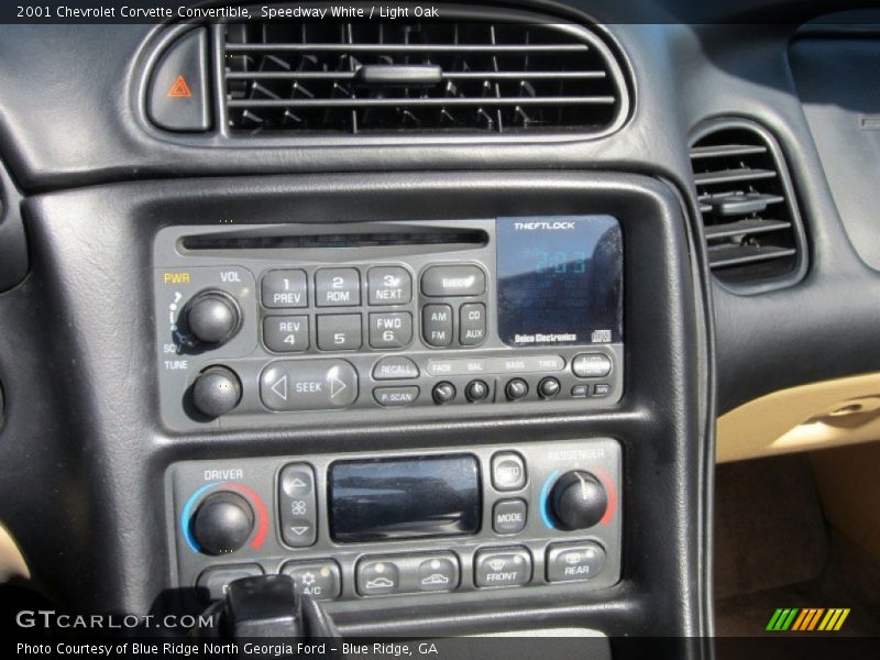 Speedway White / Light Oak 2001 Chevrolet Corvette Convertible