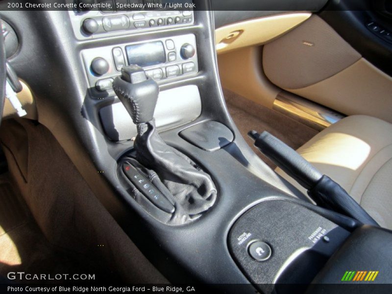 Speedway White / Light Oak 2001 Chevrolet Corvette Convertible