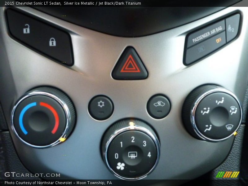 Silver Ice Metallic / Jet Black/Dark Titanium 2015 Chevrolet Sonic LT Sedan