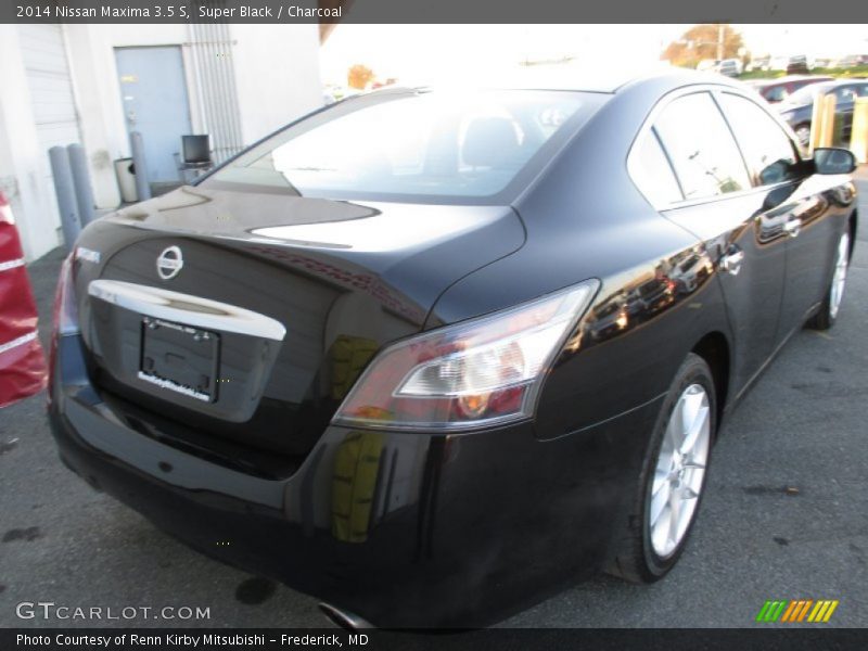 Super Black / Charcoal 2014 Nissan Maxima 3.5 S