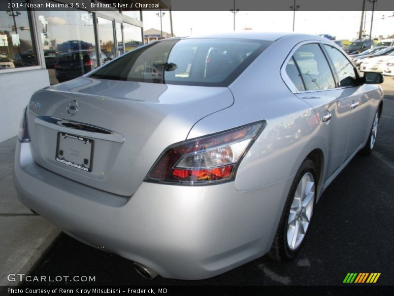 Brilliant Silver / Charcoal 2014 Nissan Maxima 3.5 S