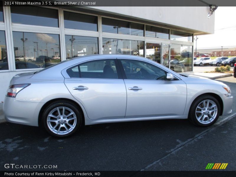 Brilliant Silver / Charcoal 2014 Nissan Maxima 3.5 S