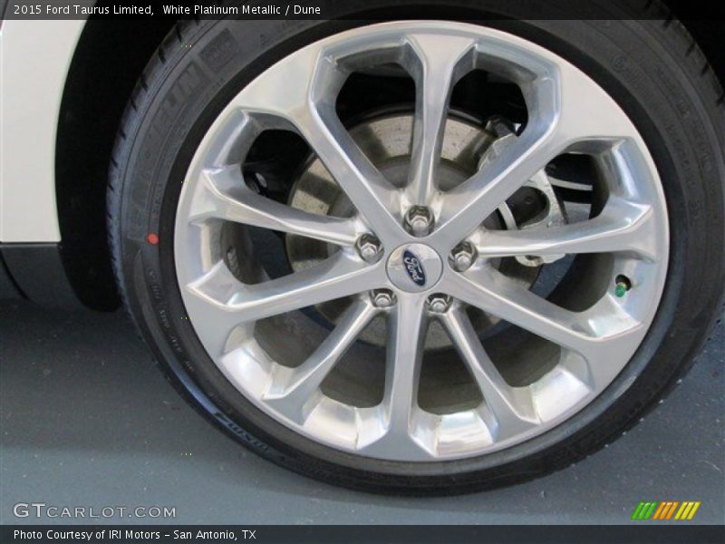 White Platinum Metallic / Dune 2015 Ford Taurus Limited