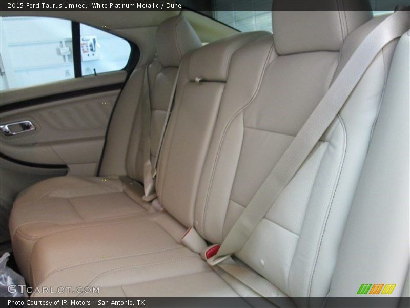 White Platinum Metallic / Dune 2015 Ford Taurus Limited