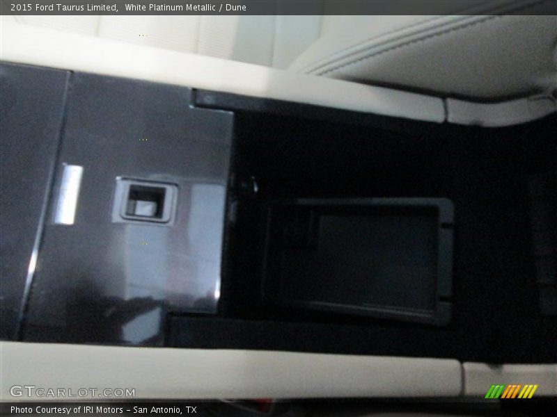 White Platinum Metallic / Dune 2015 Ford Taurus Limited