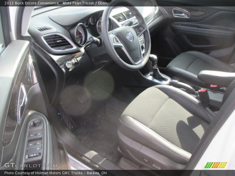 White Pearl Tricoat / Ebony 2013 Buick Encore Convenience