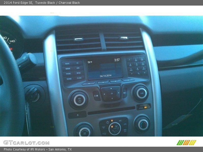 Tuxedo Black / Charcoal Black 2014 Ford Edge SE