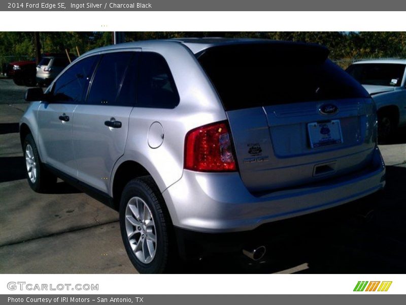 Ingot Silver / Charcoal Black 2014 Ford Edge SE