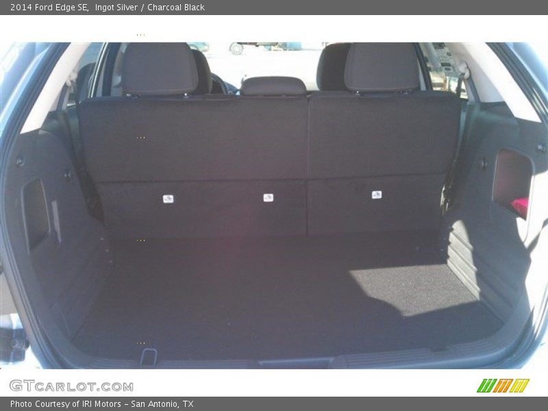 Ingot Silver / Charcoal Black 2014 Ford Edge SE