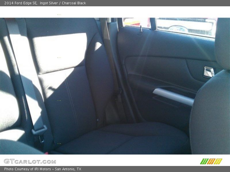 Ingot Silver / Charcoal Black 2014 Ford Edge SE