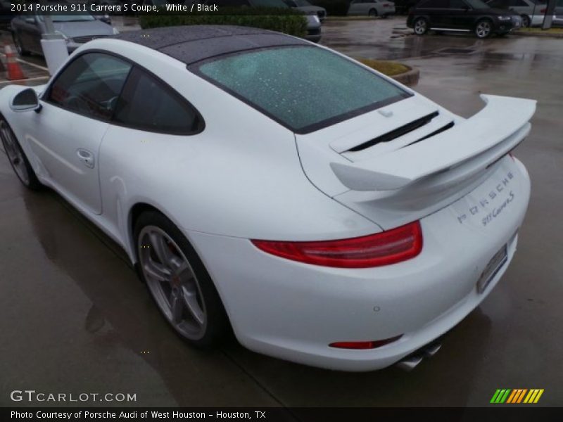 White / Black 2014 Porsche 911 Carrera S Coupe