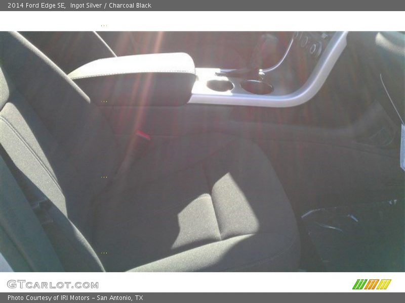 Ingot Silver / Charcoal Black 2014 Ford Edge SE